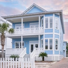 Steps to Beach Pvt heated Pool, Game Room, outdoor bar